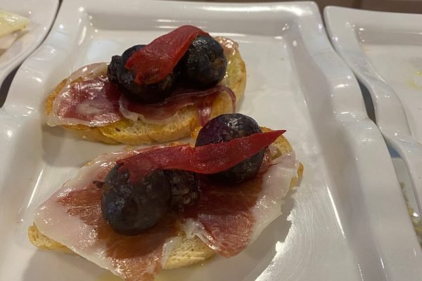 nuestros pinchos tapa
